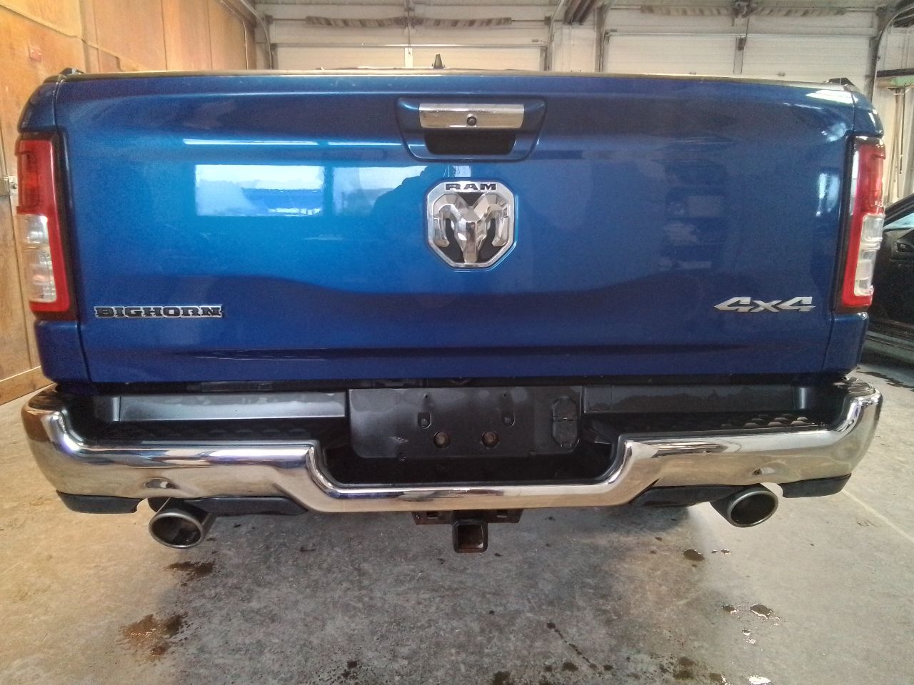 Vehicle/246052_10.jpg