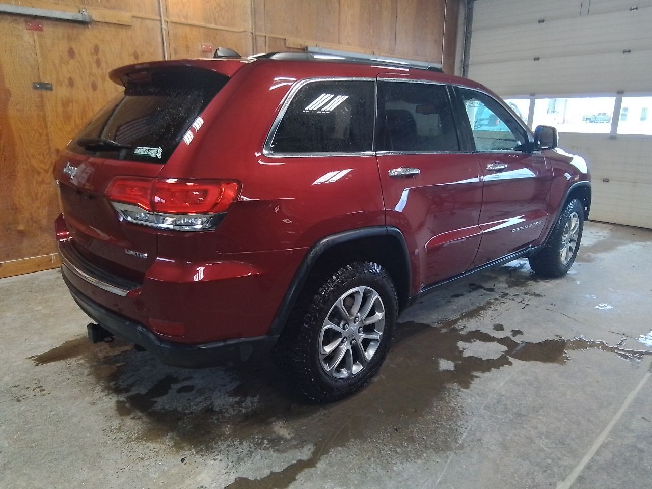 Vehicle/246076_03.jpg