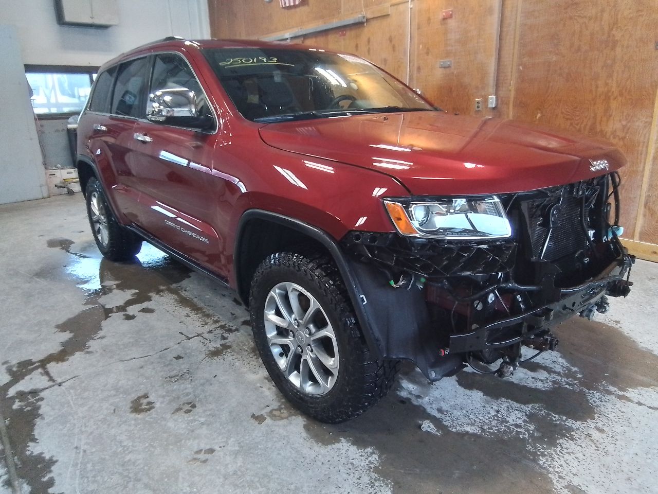 Vehicle/246076_04.jpg