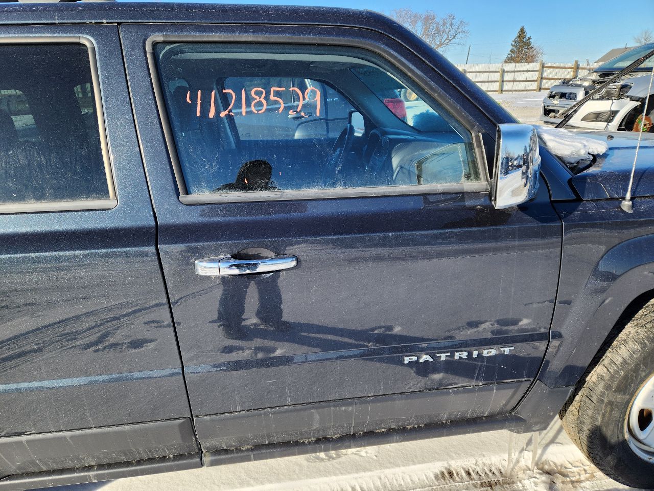 https://f005.backblazeb2.com/file/img-partshotlines-com/Inventory/EX441/Vehicle/246112_12.jpg