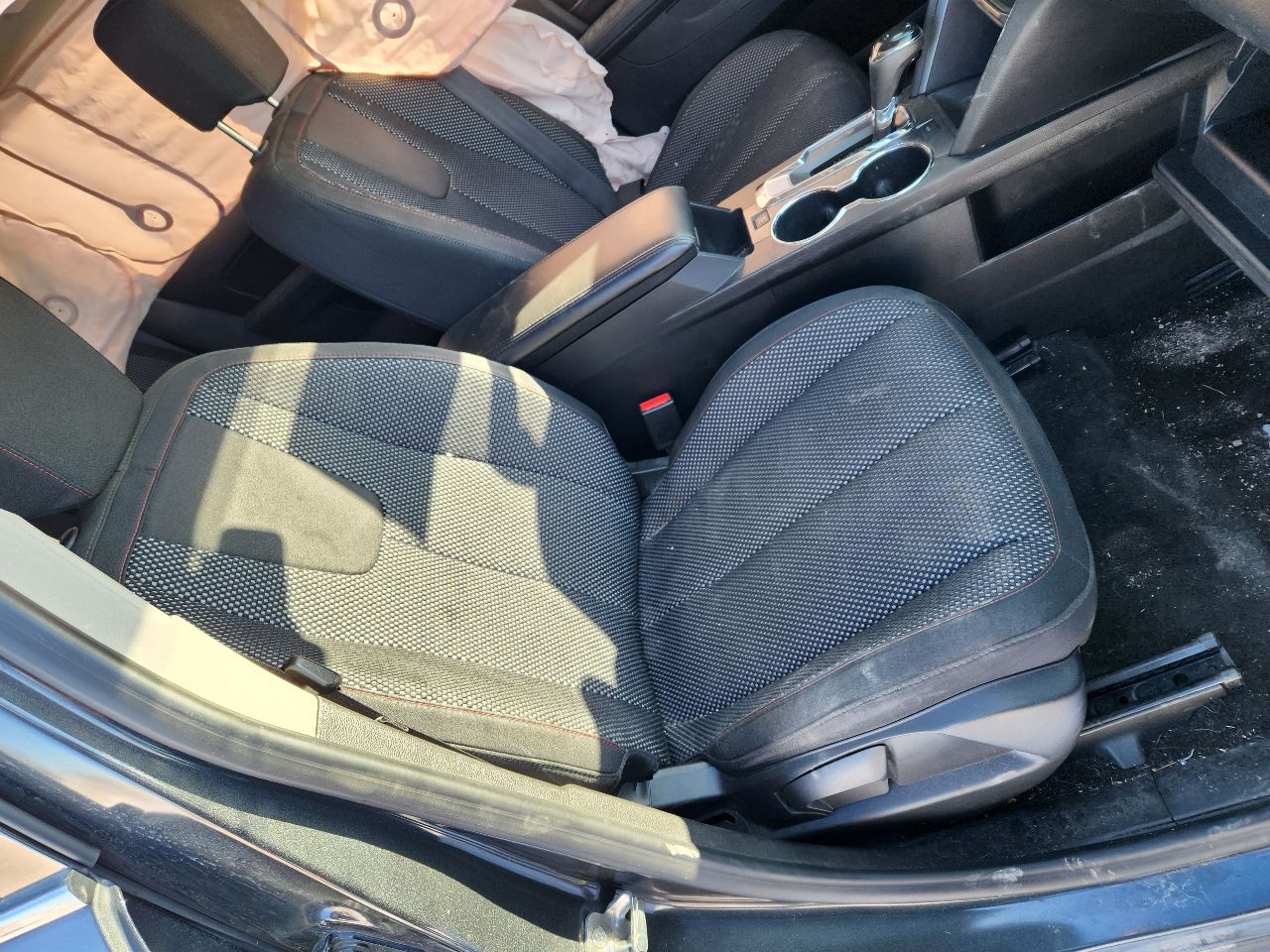 https://f005.backblazeb2.com/file/img-partshotlines-com/Inventory/EX441/Vehicle/246113_12.jpg
