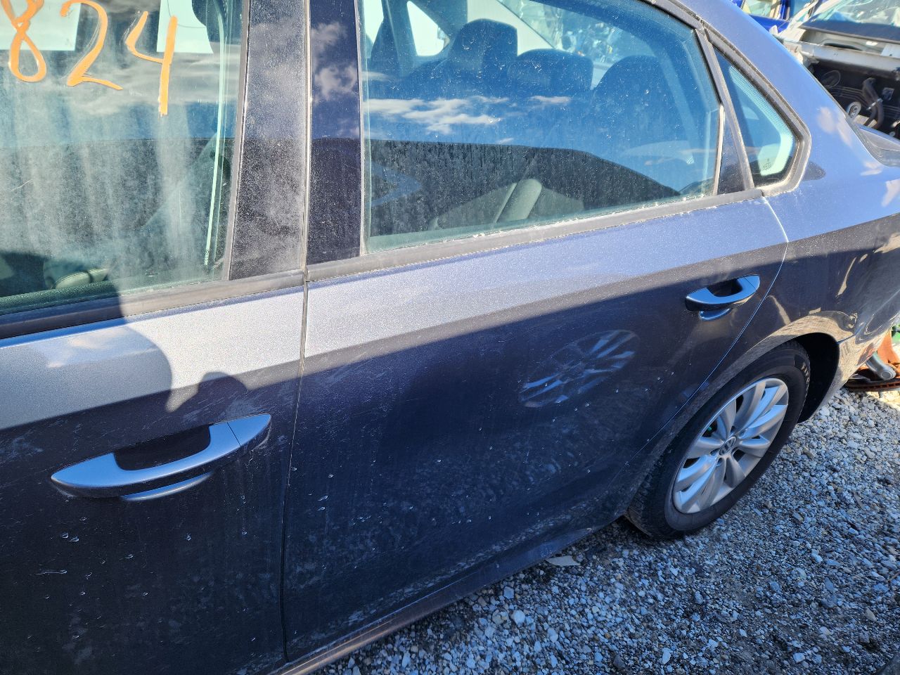 Vehicle/246182_07.jpg