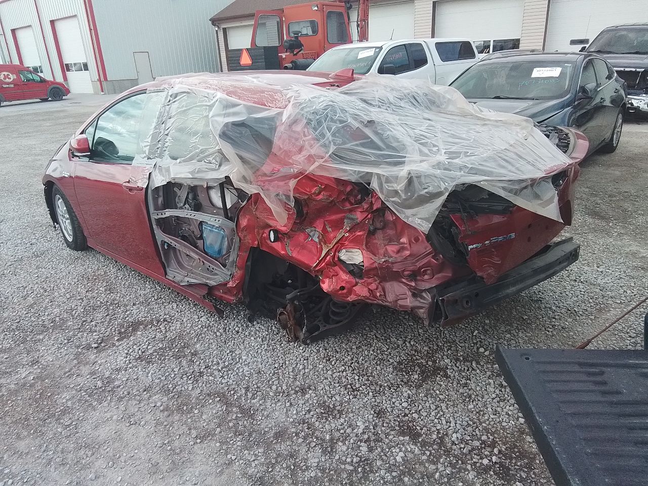 https://f005.backblazeb2.com/file/img-partshotlines-com/Inventory/EX441/Vehicle/246321_02.jpg