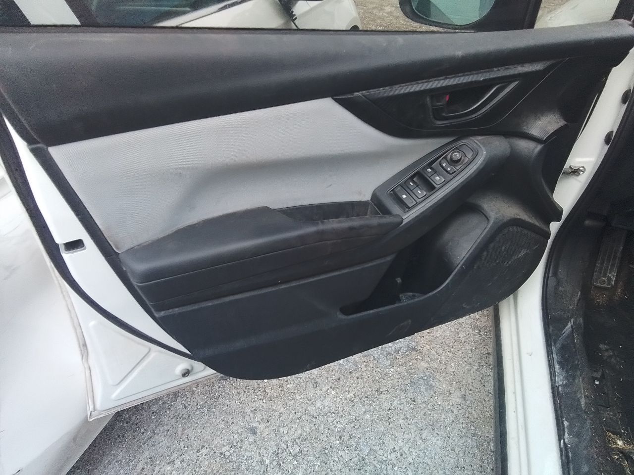 Vehicle/246339_12.jpg