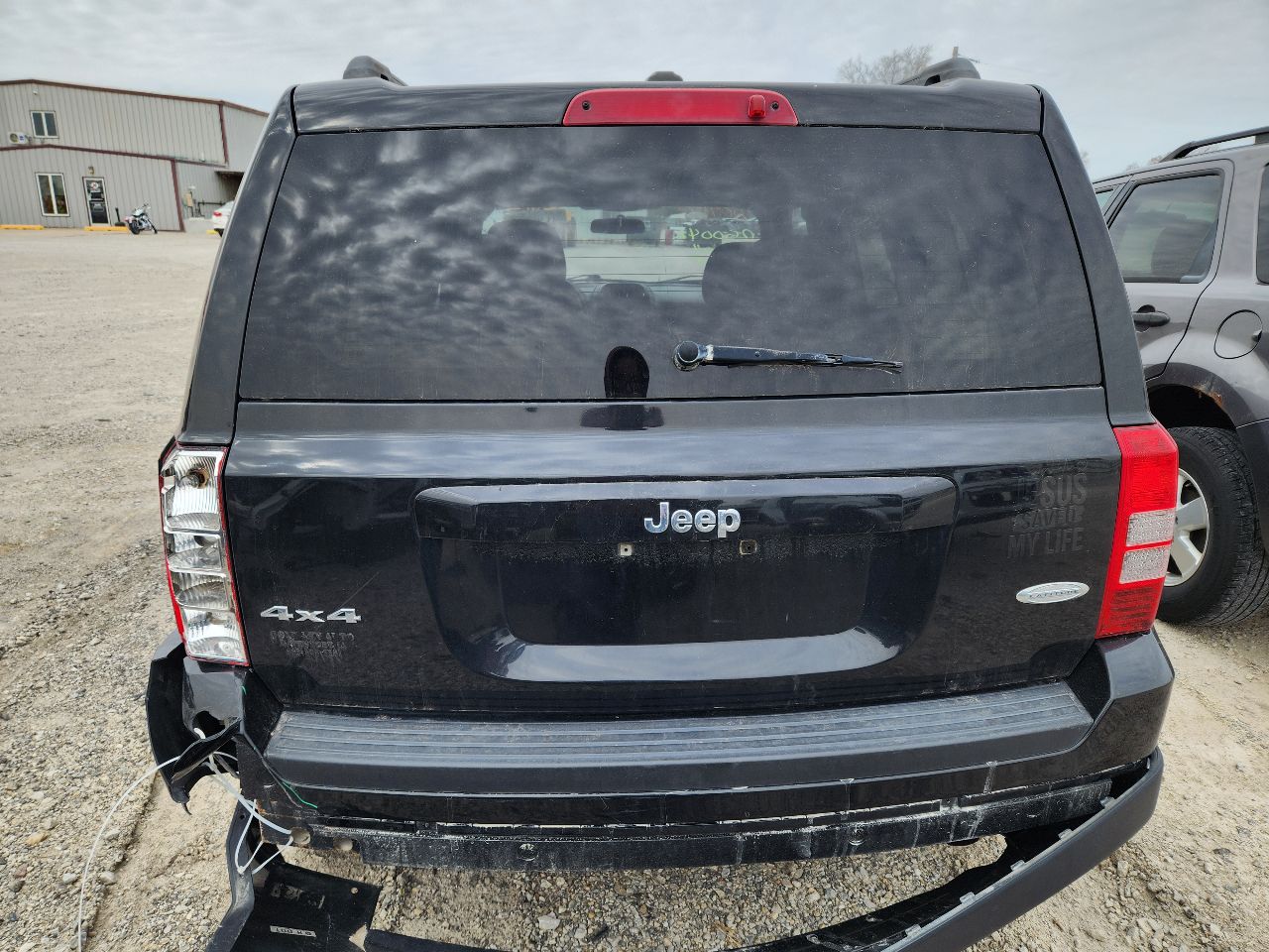Vehicle/246342_12.jpg