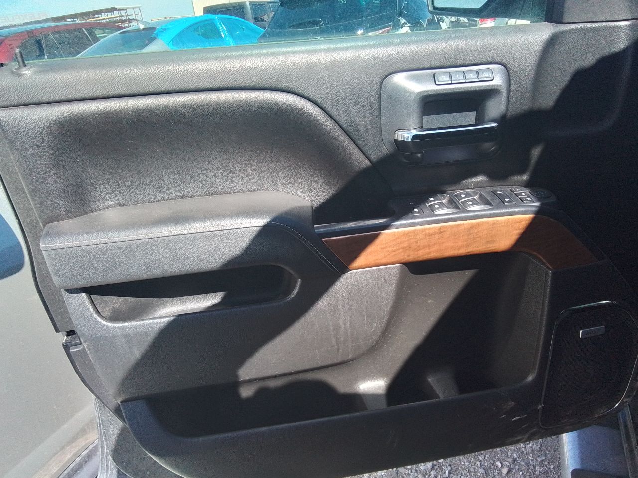Vehicle/246355_12.jpg