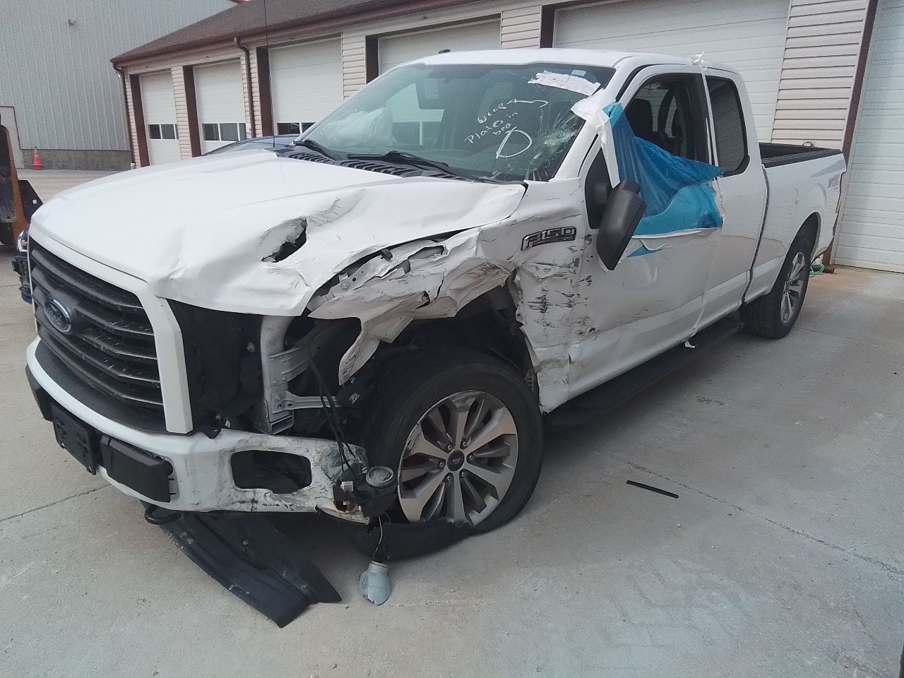Vehicle/246401_01.jpg
