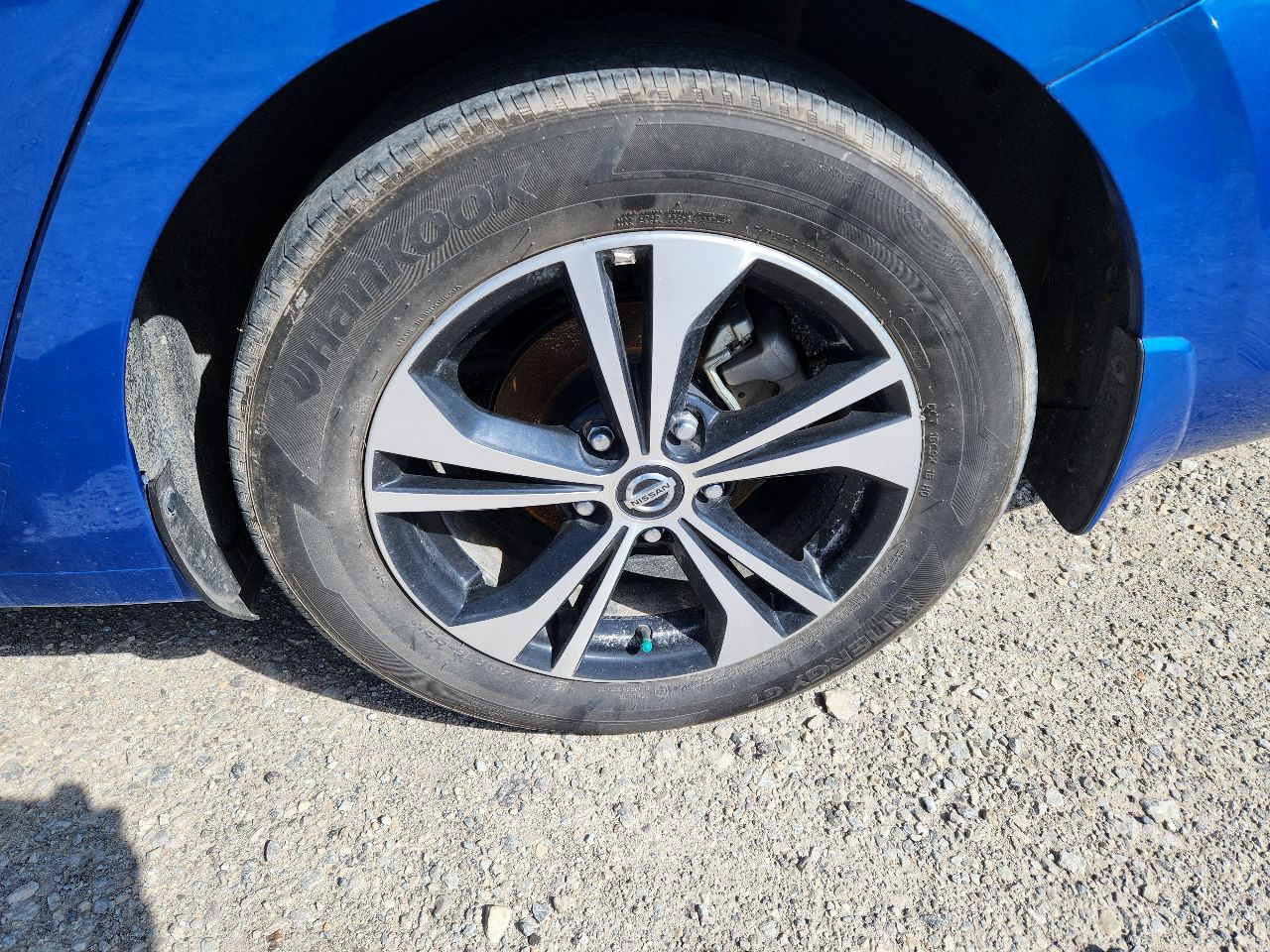 https://f005.backblazeb2.com/file/img-partshotlines-com/Inventory/EX441/Vehicle/246436_06.jpg