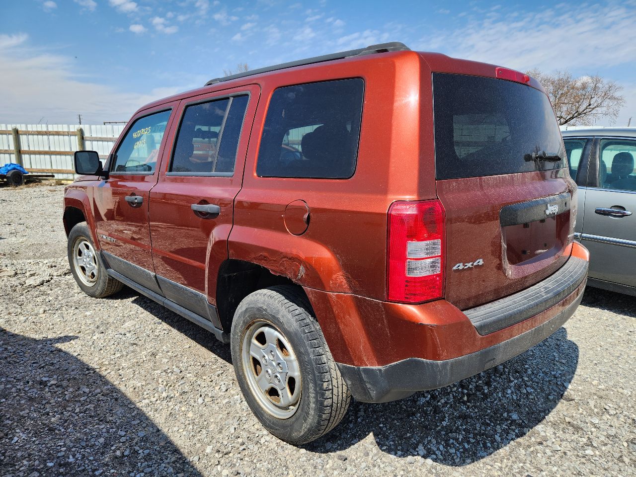 https://f005.backblazeb2.com/file/img-partshotlines-com/Inventory/EX441/Vehicle/246502_02.jpg