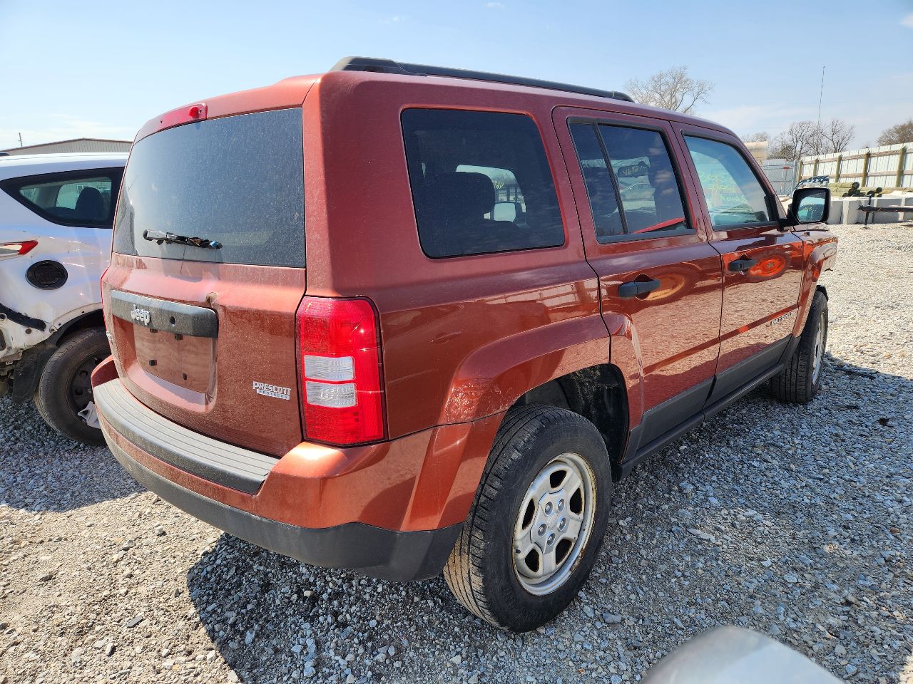 https://f005.backblazeb2.com/file/img-partshotlines-com/Inventory/EX441/Vehicle/246502_03.jpg