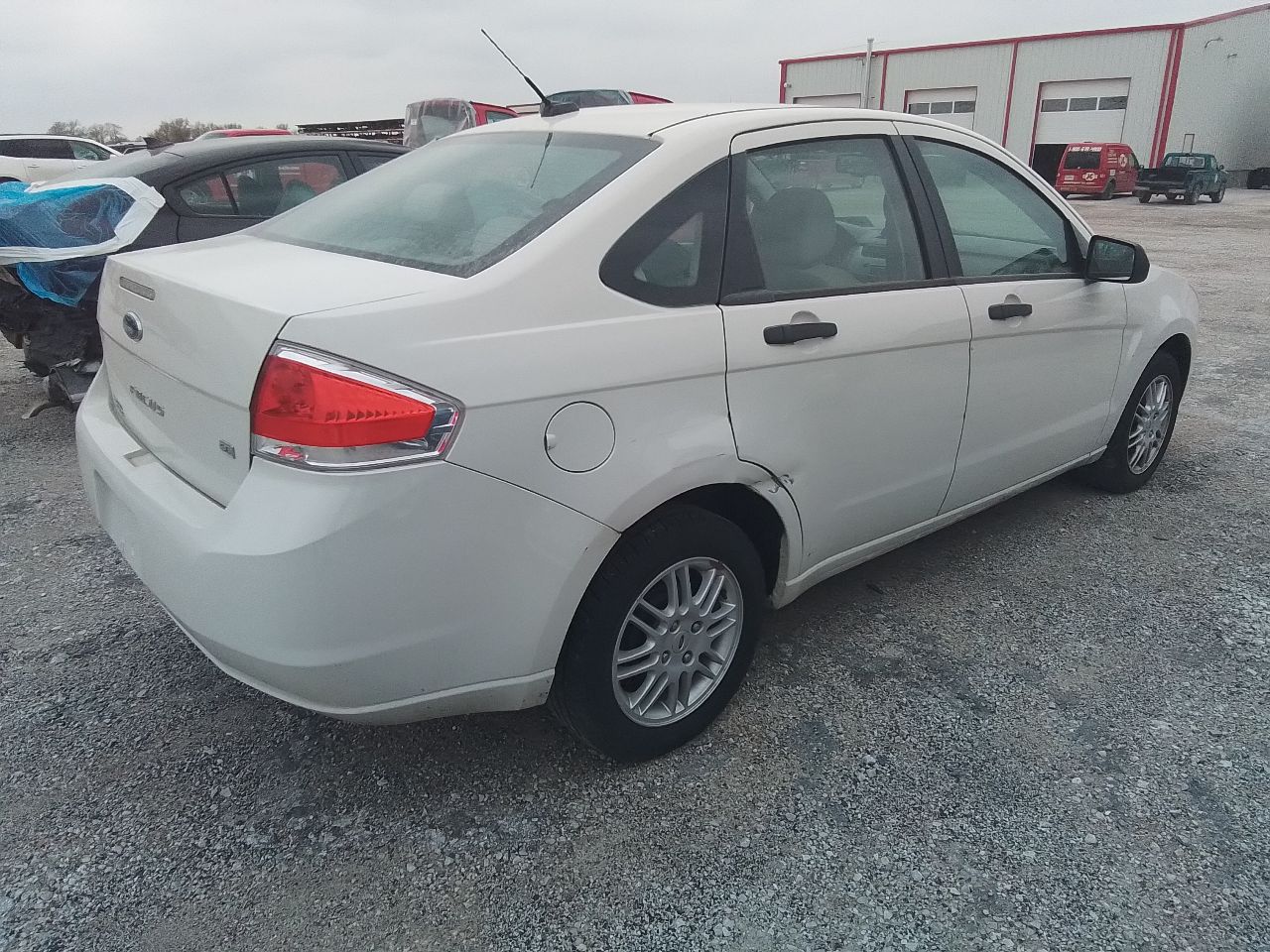 https://f005.backblazeb2.com/file/img-partshotlines-com/Inventory/EX441/Vehicle/246531_03.jpg