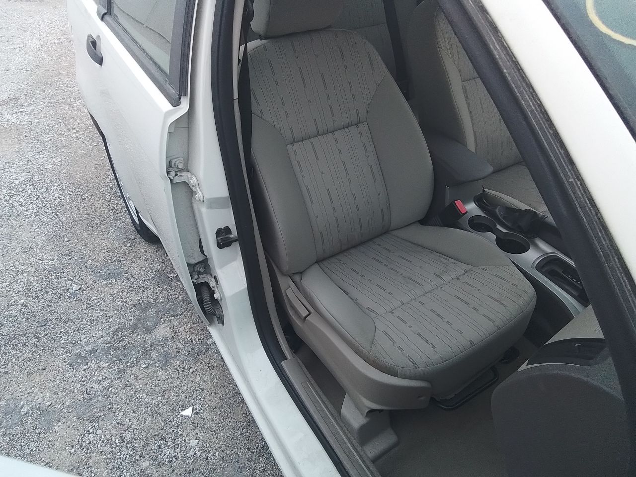 https://f005.backblazeb2.com/file/img-partshotlines-com/Inventory/EX441/Vehicle/246531_12.jpg