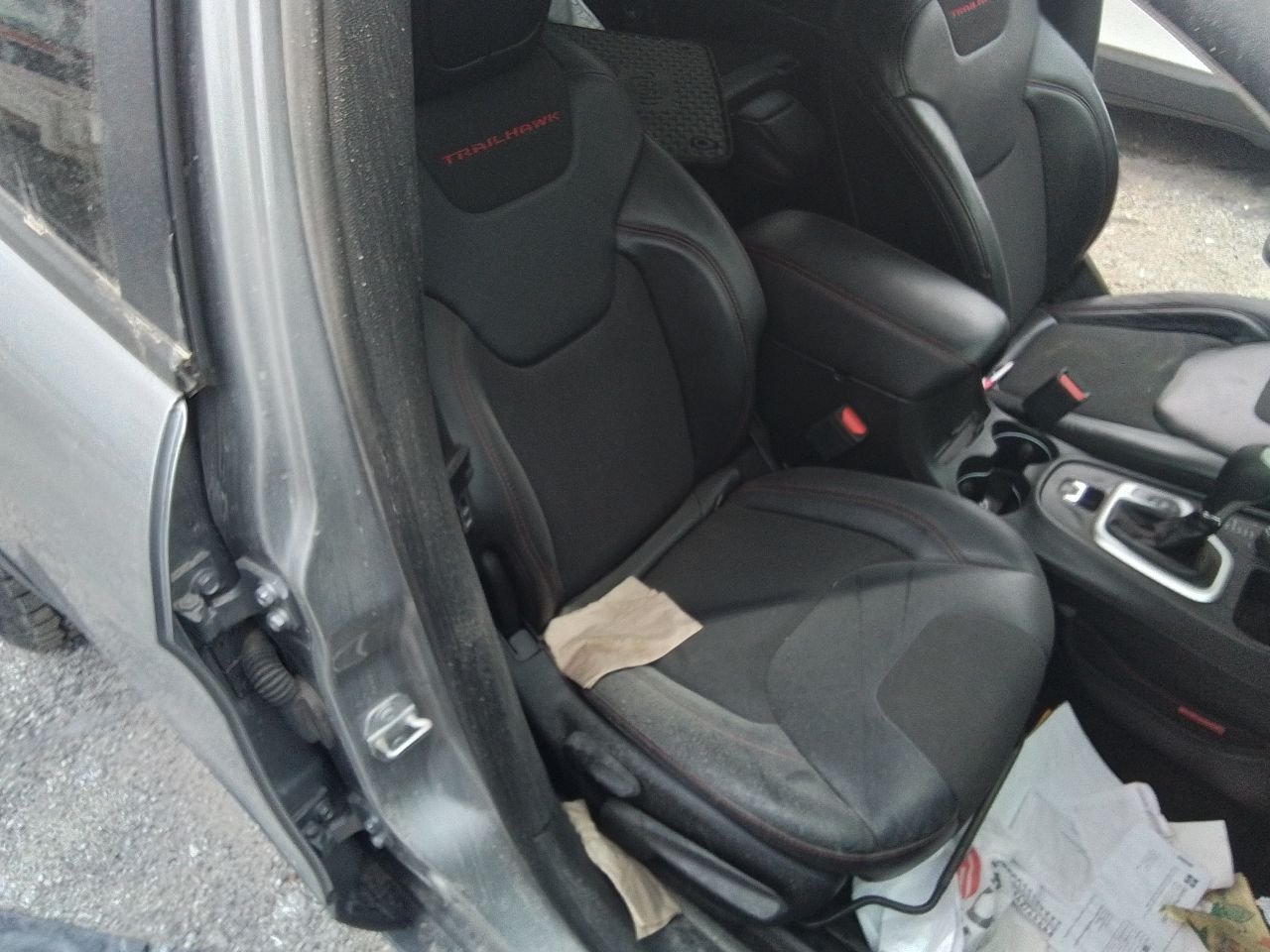 Vehicle/246534_12.jpg