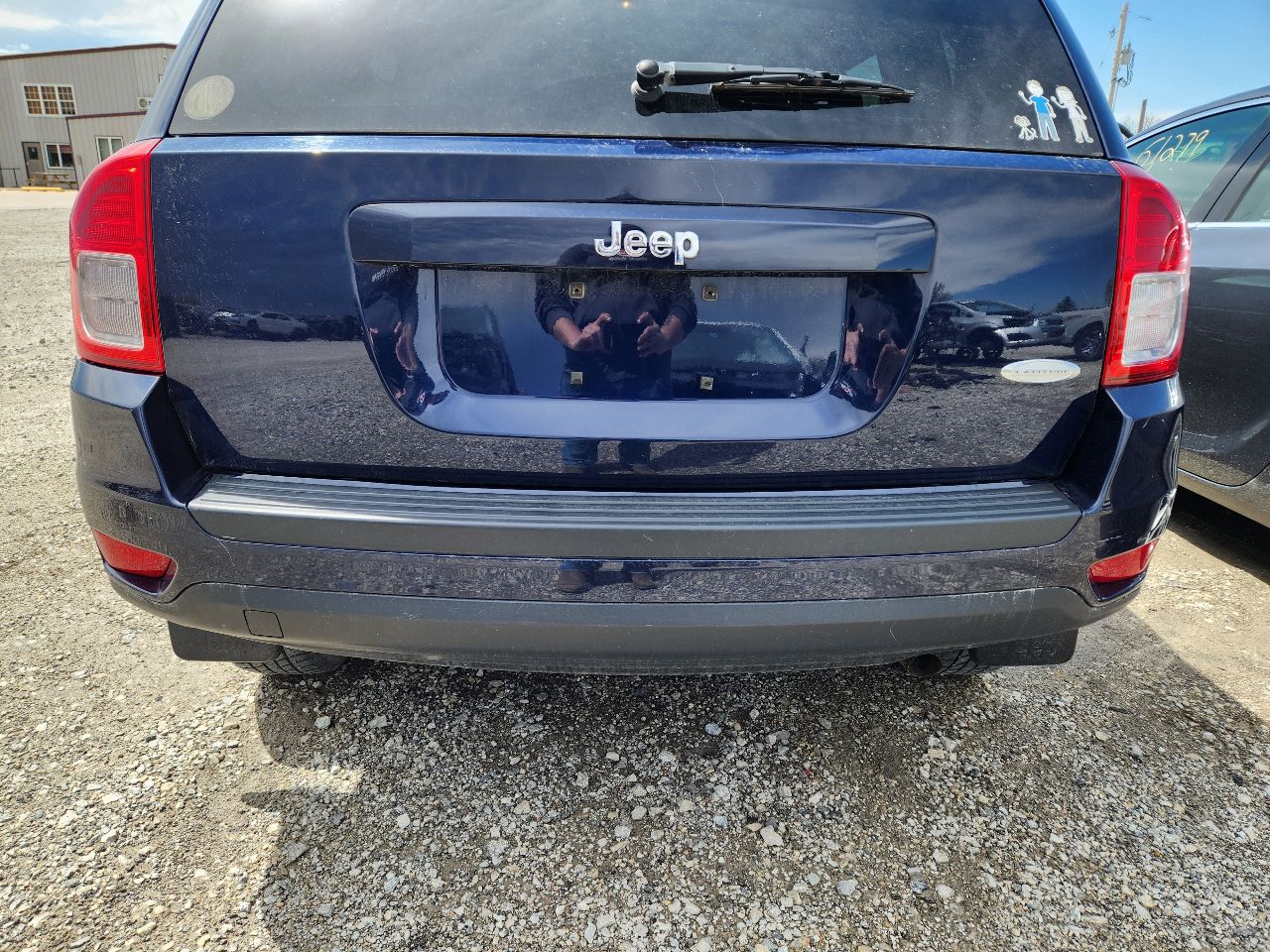 Vehicle/246540_11.jpg