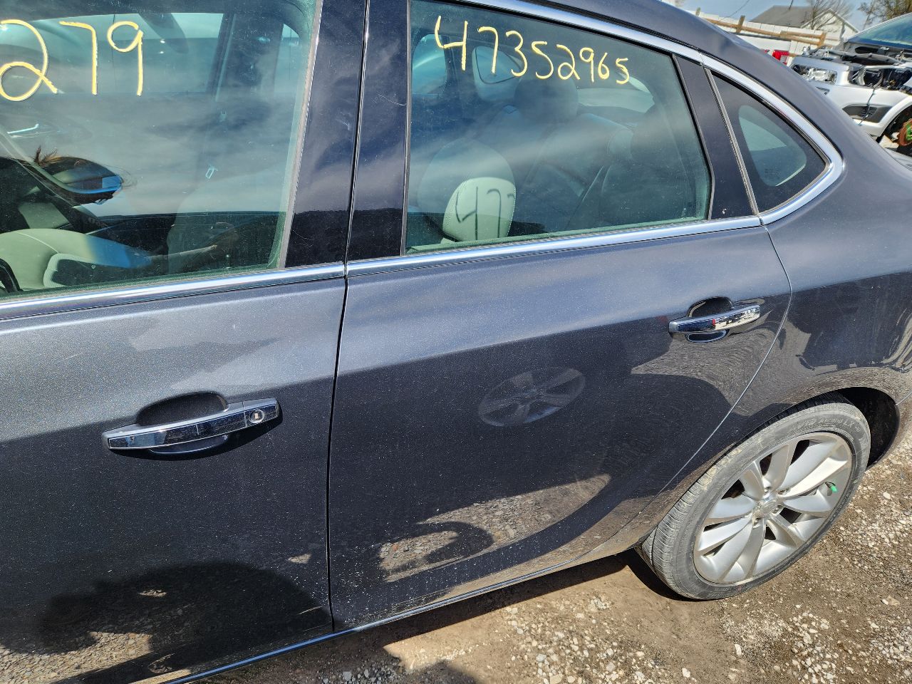 Vehicle/246542_09.jpg