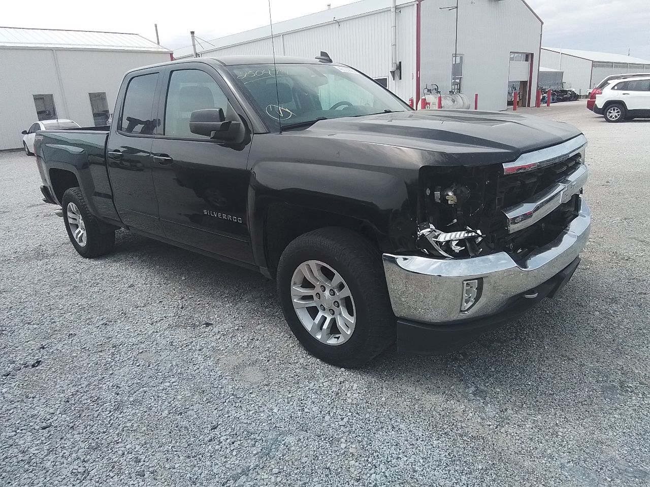 Vehicle/246570_04.jpg