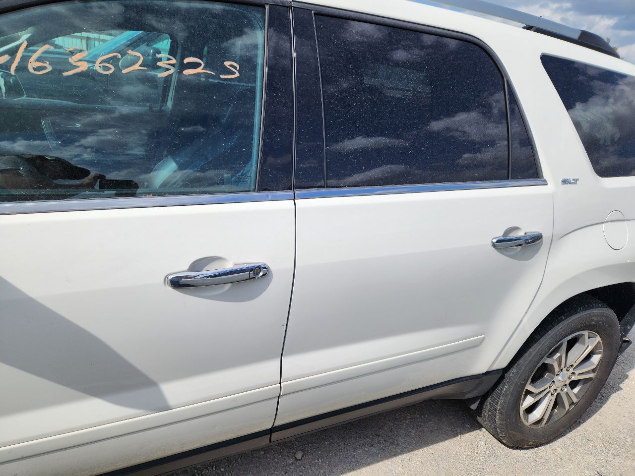Vehicle/246603_12.jpg