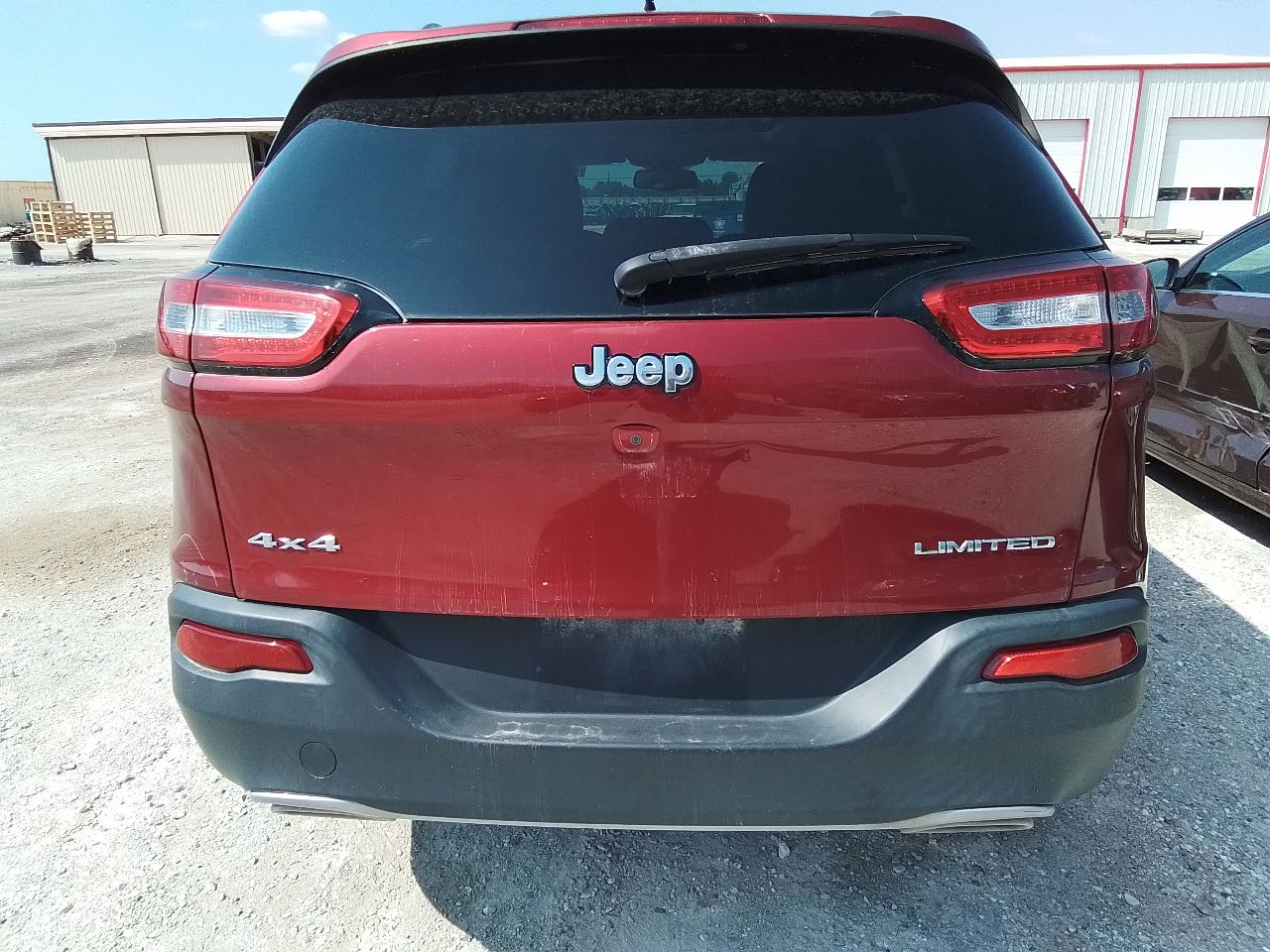 Vehicle/246698_06.jpg