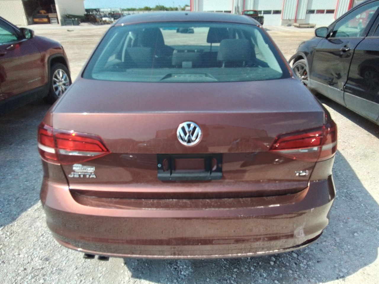 Vehicle/246704_08.jpg