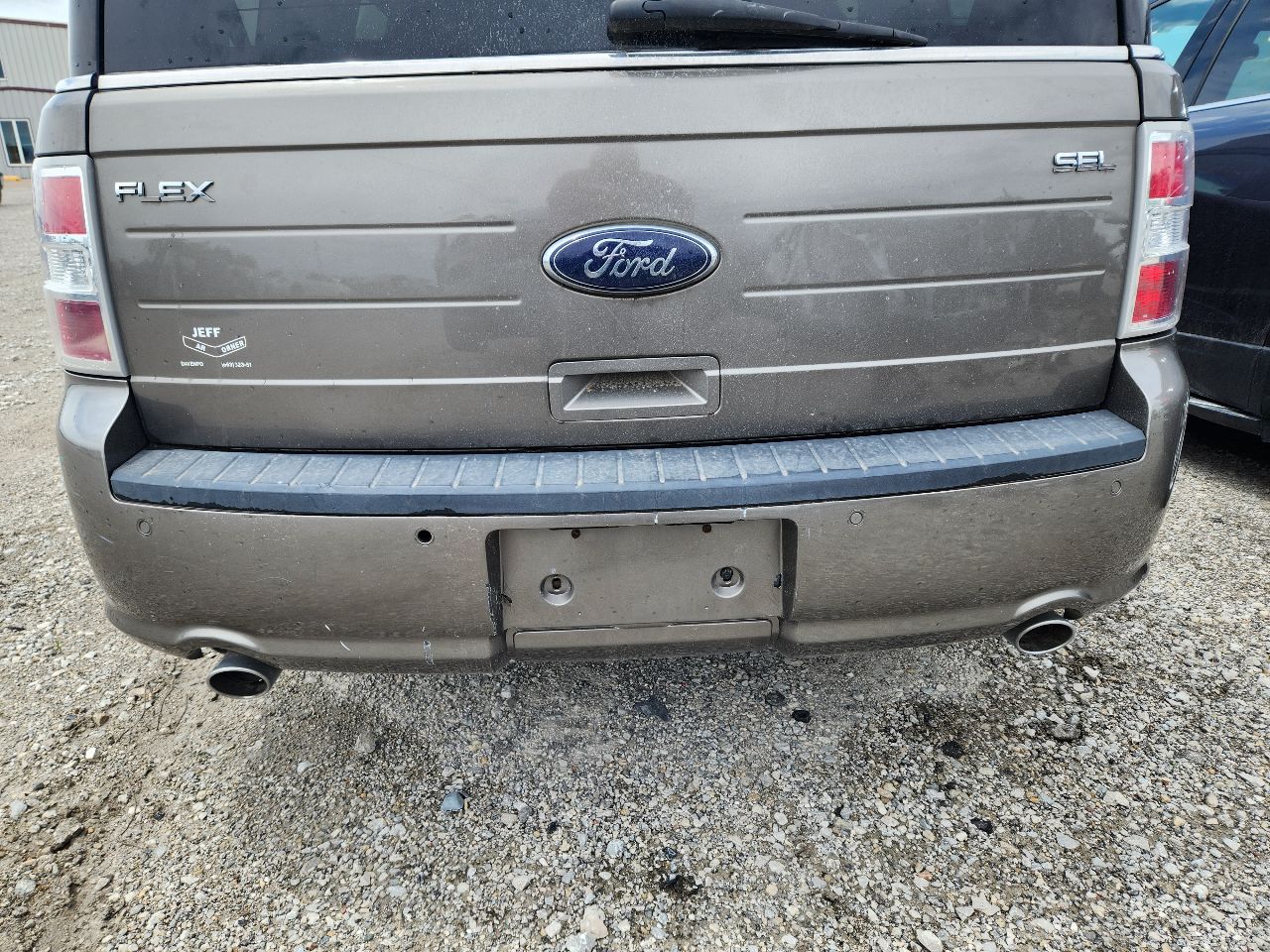 Vehicle/246808_13.jpg