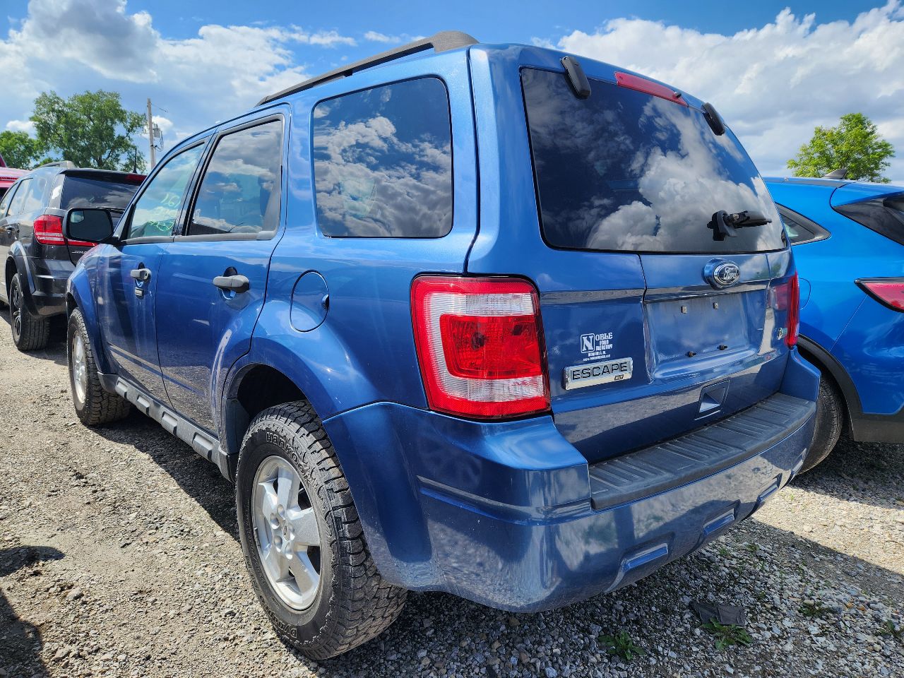 https://f005.backblazeb2.com/file/img-partshotlines-com/Inventory/EX441/Vehicle/246837_21.jpg