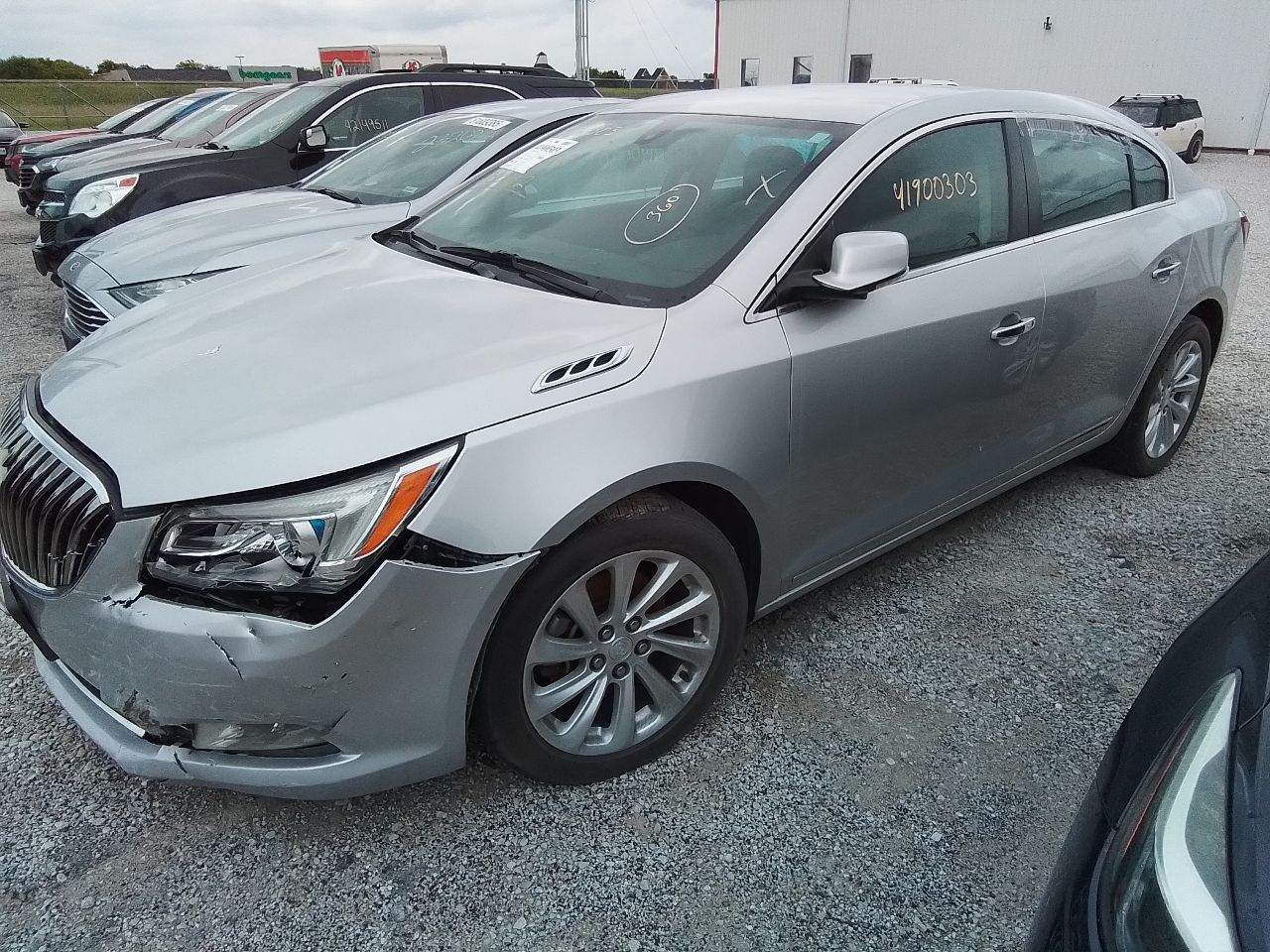 Vehicle/246887_19.jpg