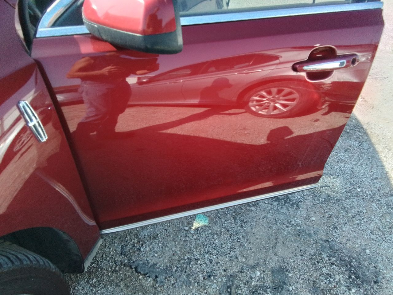https://f005.backblazeb2.com/file/img-partshotlines-com/Inventory/EX441/Vehicle/246909_09.jpg