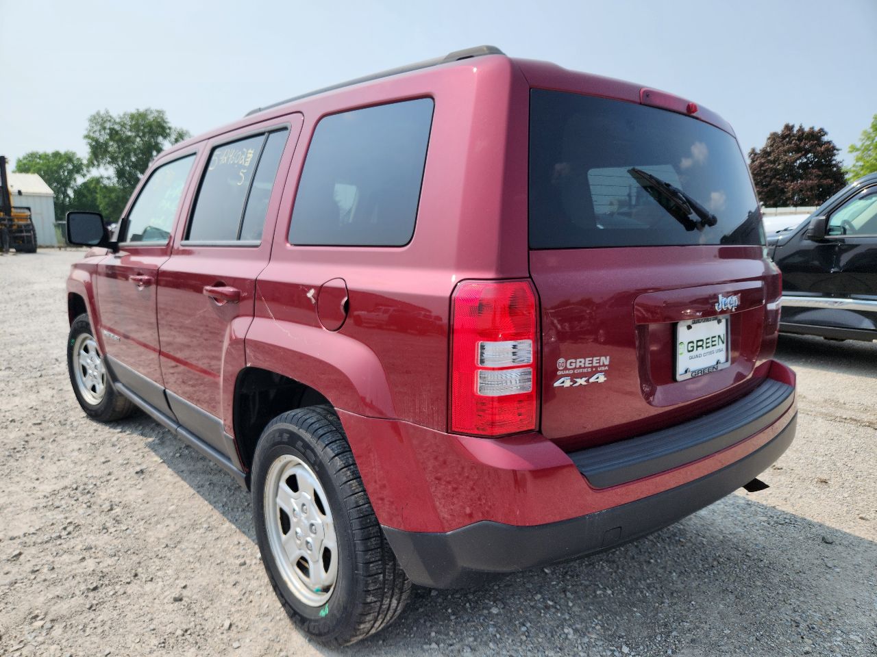 Vehicle/246944_19.jpg