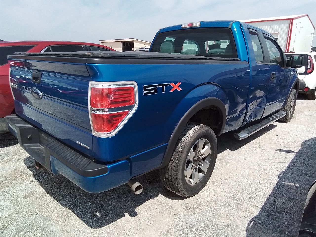 https://f005.backblazeb2.com/file/img-partshotlines-com/Inventory/EX441/Vehicle/246958_03.jpg
