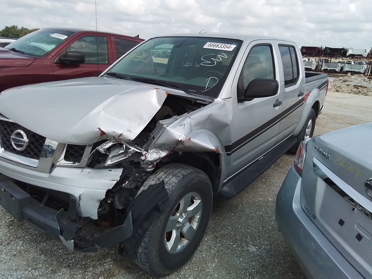 https://f005.backblazeb2.com/file/img-partshotlines-com/Inventory/EX441/Vehicle/247001_01.jpg
