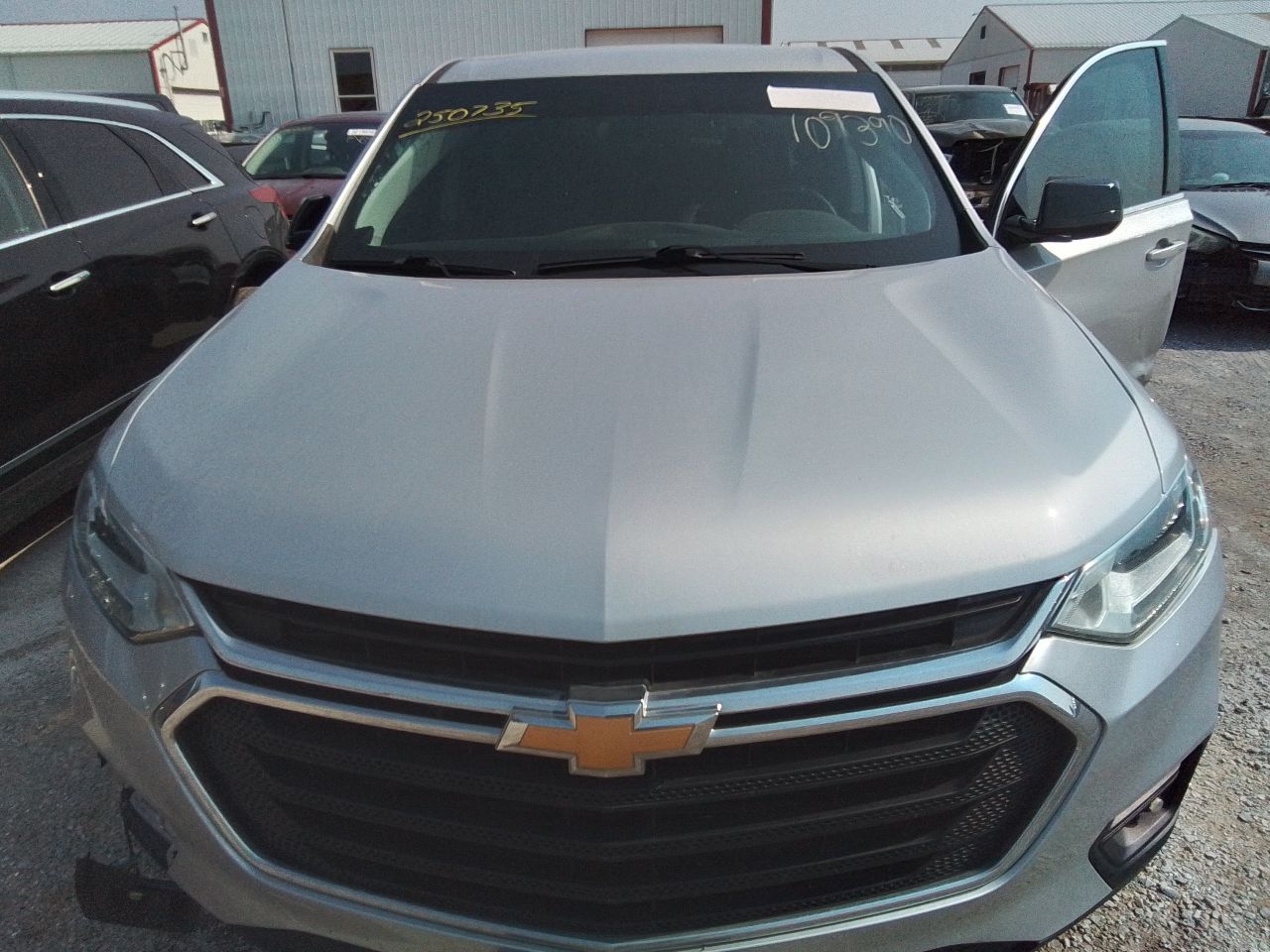 Vehicle/247016_07.jpg