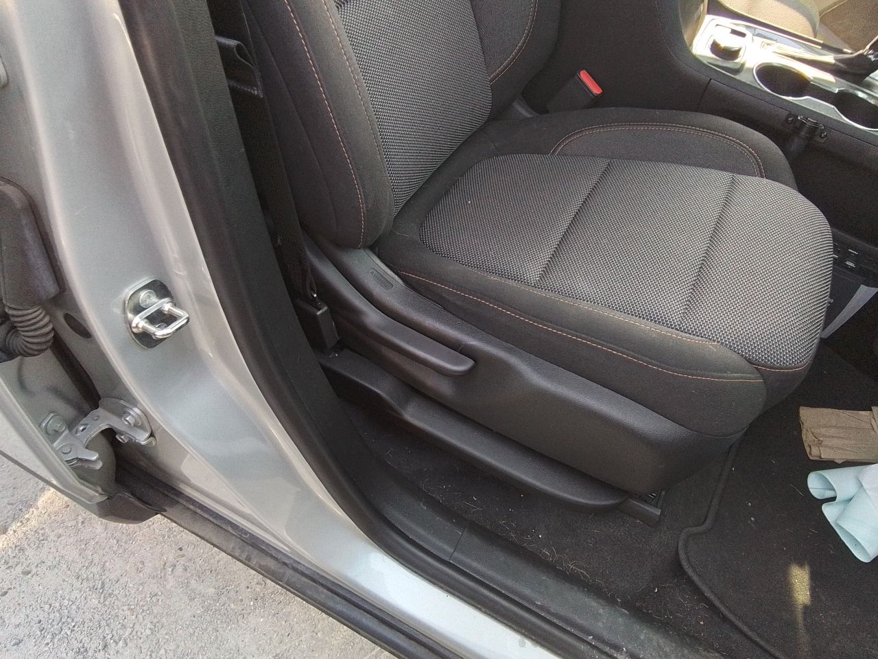 Vehicle/247016_12.jpg