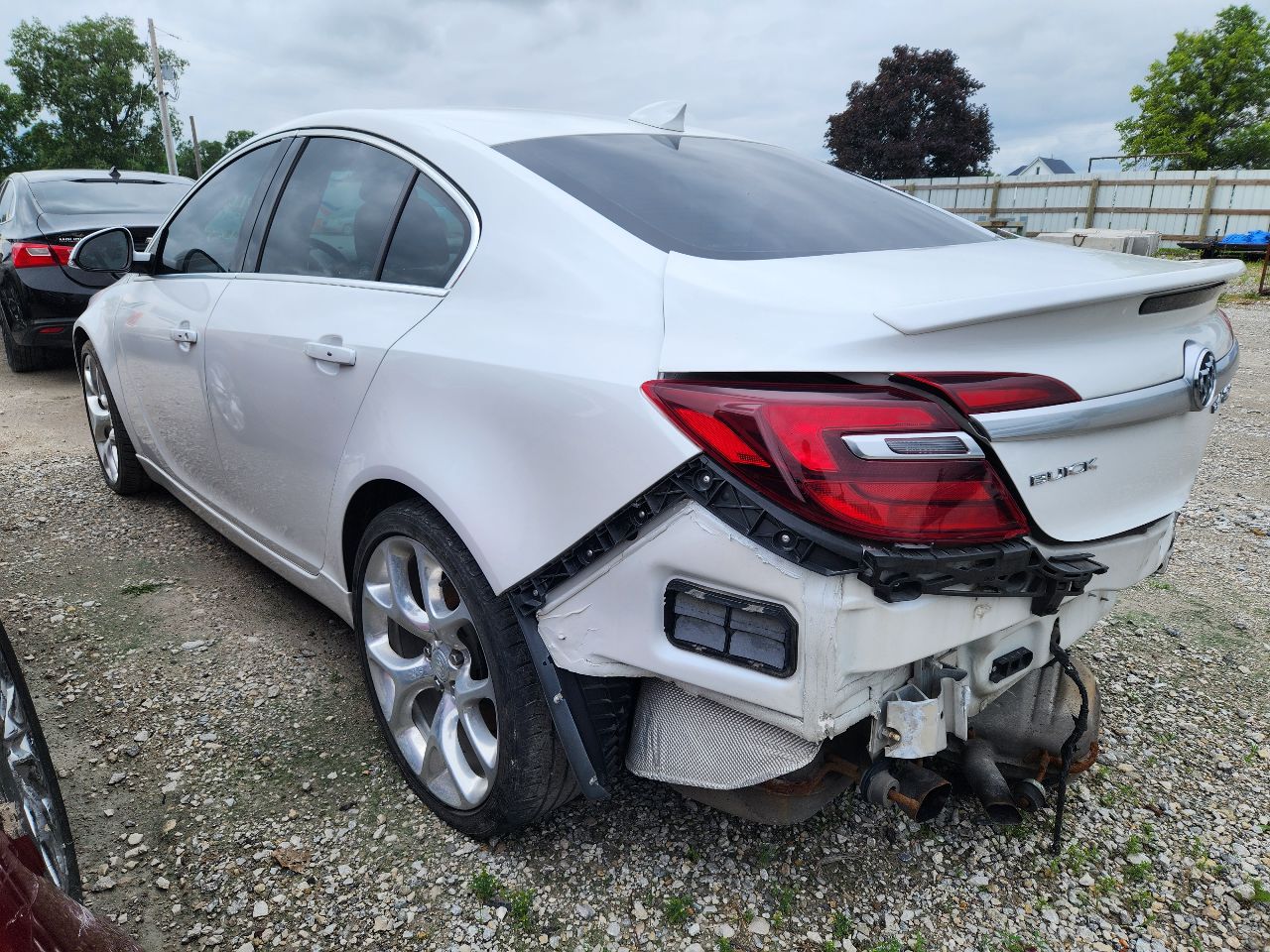 Vehicle/247035_02.jpg