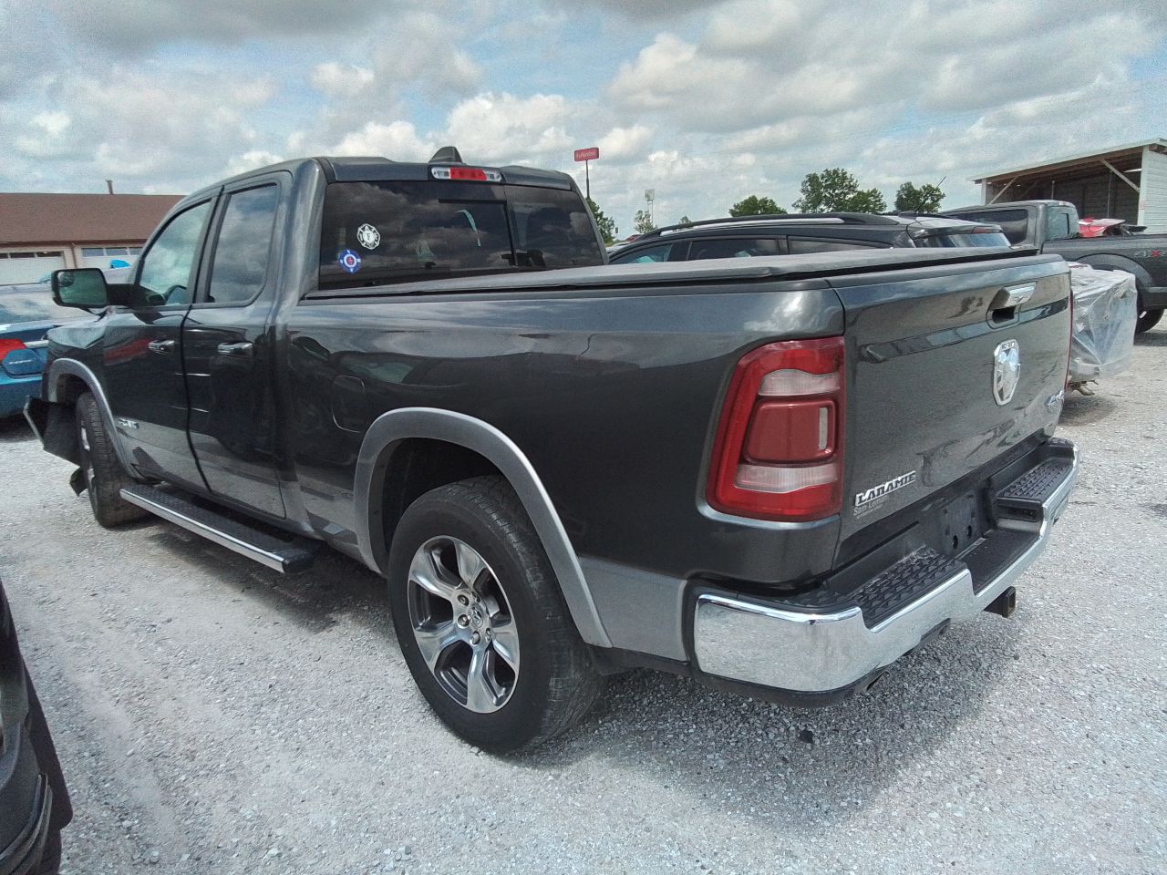 https://f005.backblazeb2.com/file/img-partshotlines-com/Inventory/EX441/Vehicle/247040_02.jpg