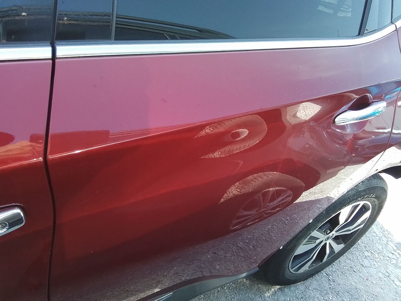 Vehicle/247144_09.jpg