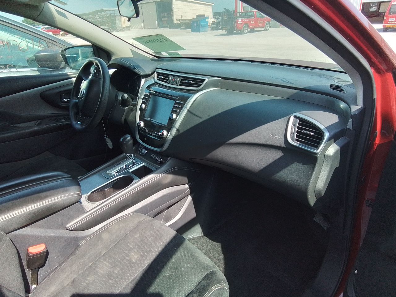 Vehicle/247144_12.jpg