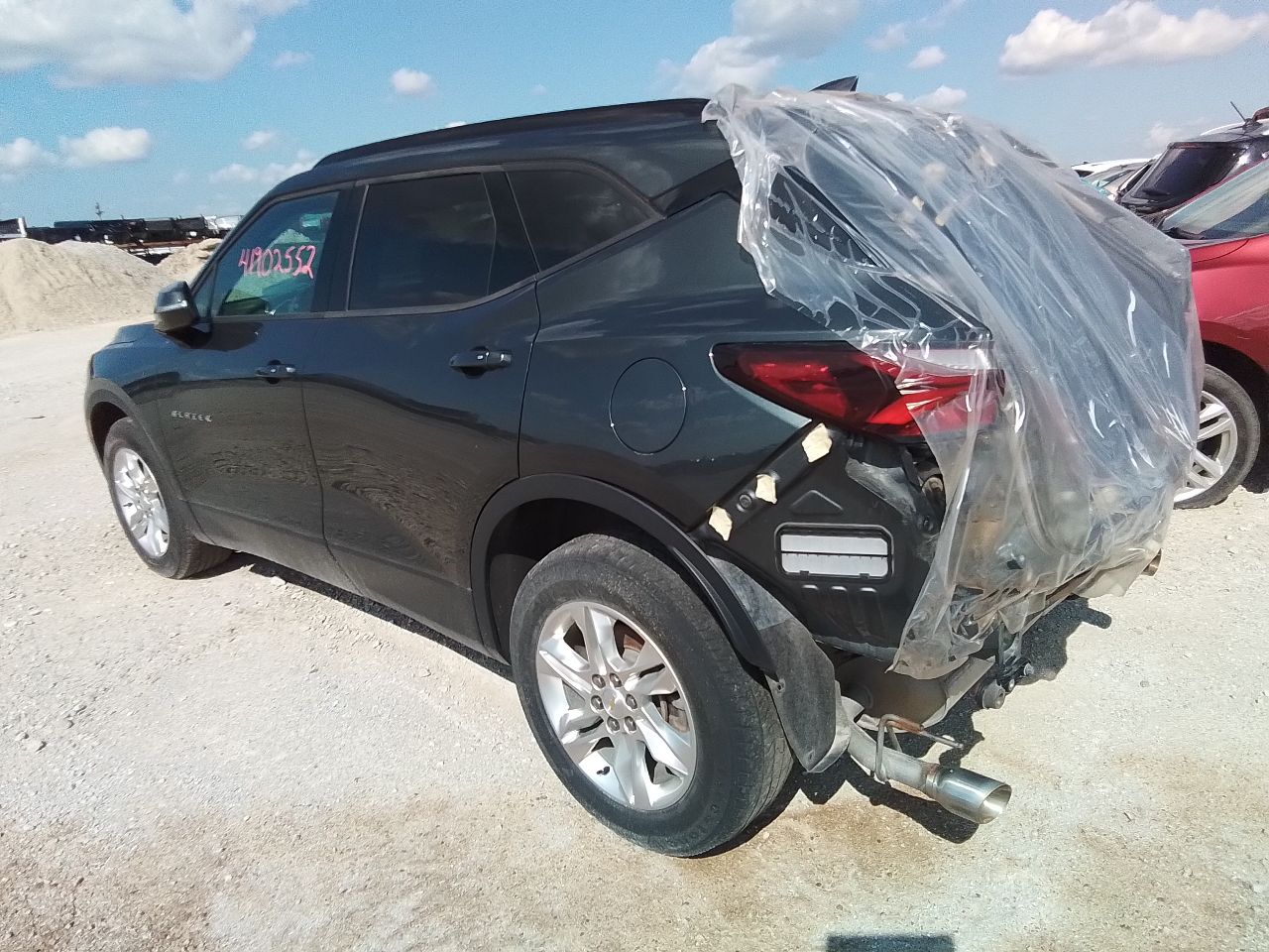 Vehicle/247178_02.jpg