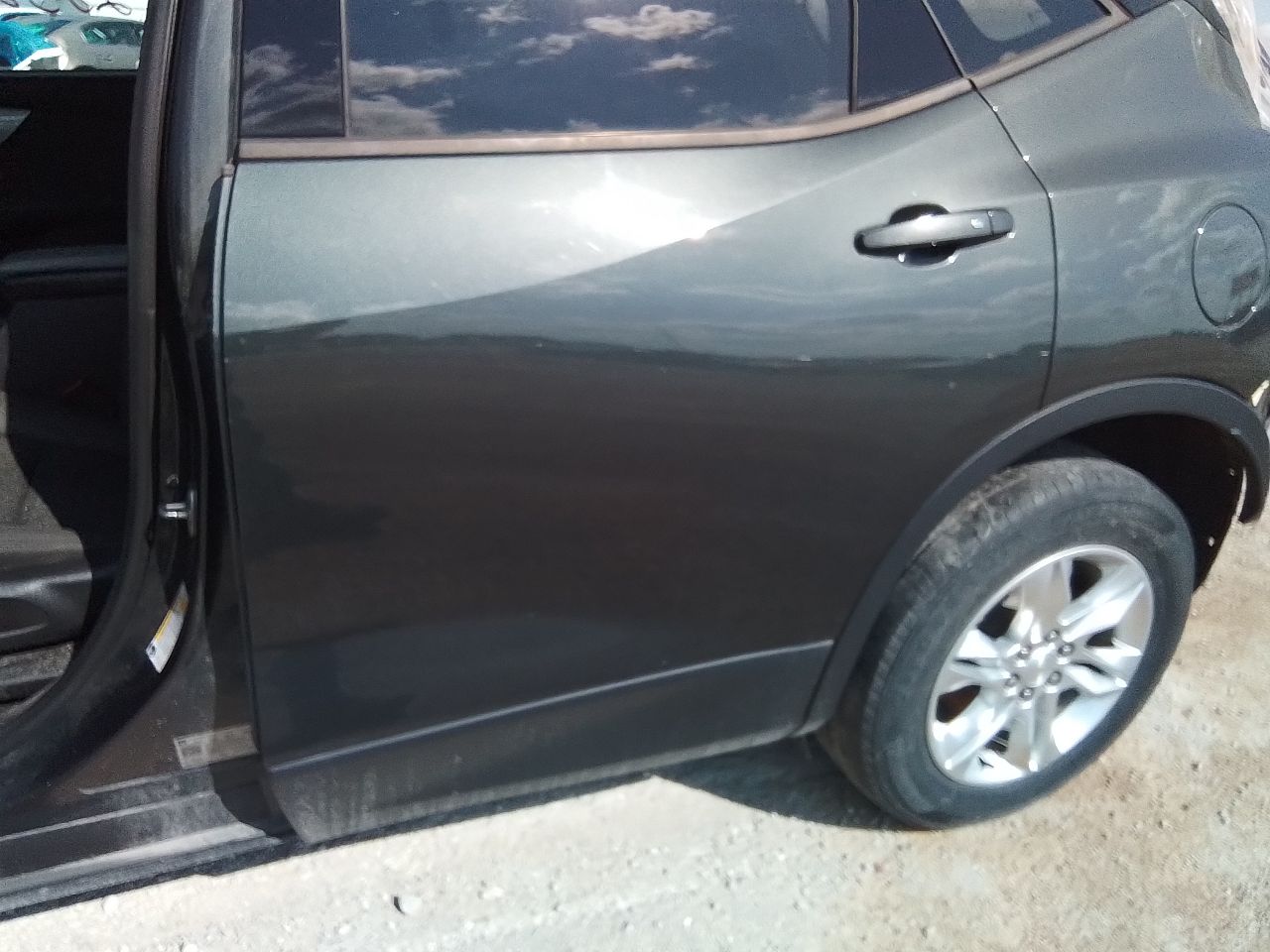 Vehicle/247178_08.jpg