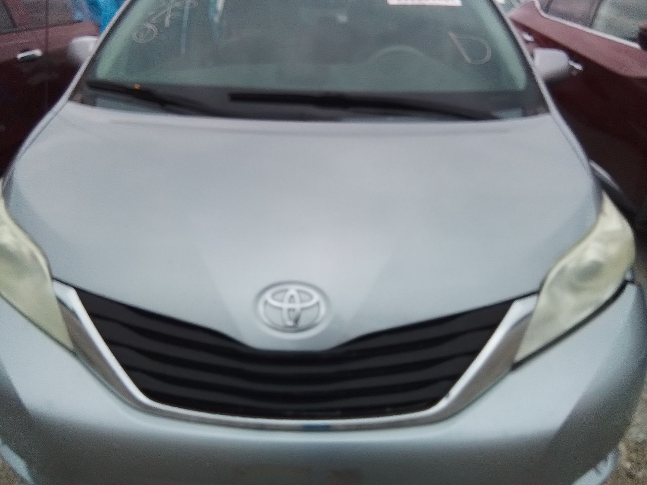Vehicle/247211_07.jpg
