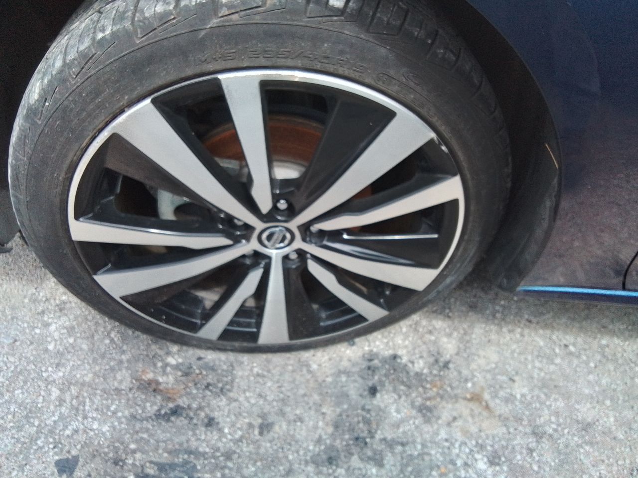 Vehicle/247214_06.jpg