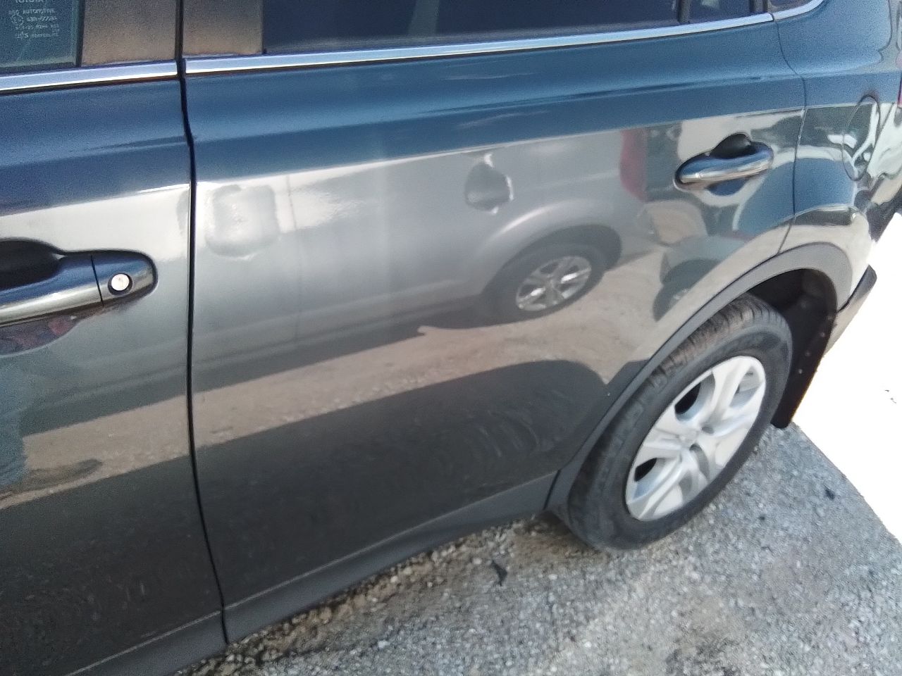 https://f005.backblazeb2.com/file/img-partshotlines-com/Inventory/EX441/Vehicle/247226_09.jpg