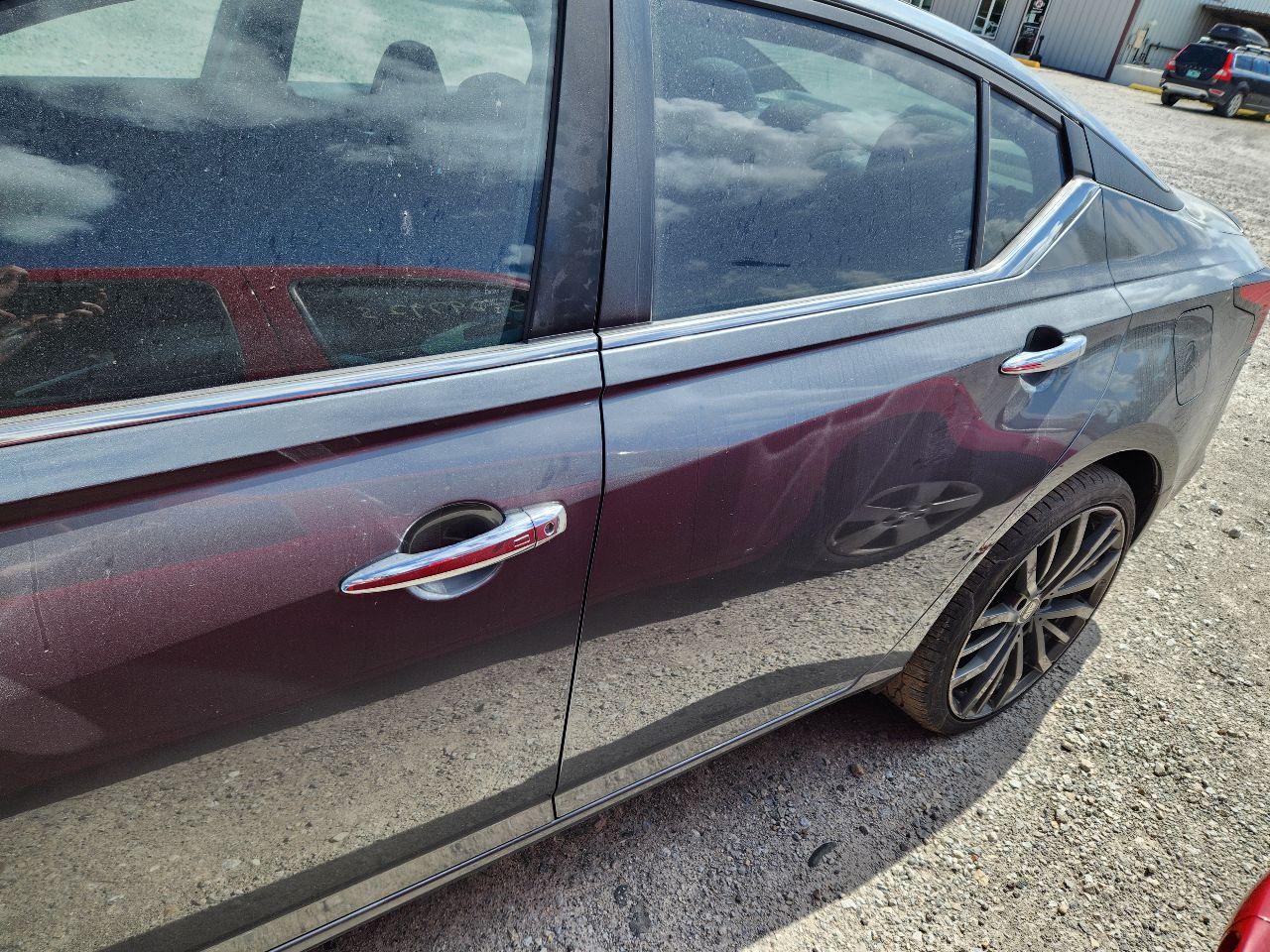 Vehicle/247238_10.jpg