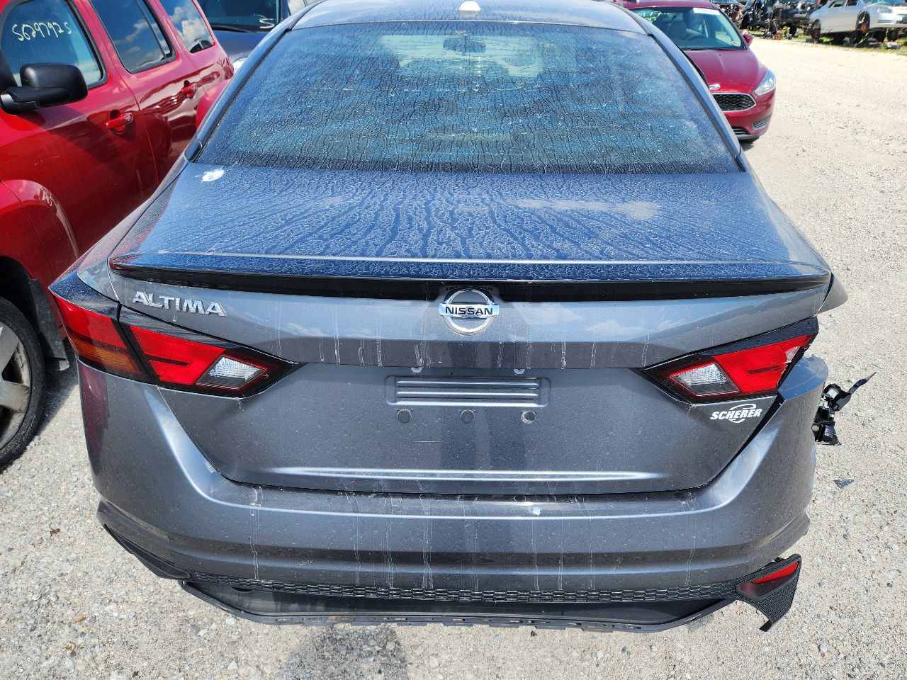 Vehicle/247238_11.jpg