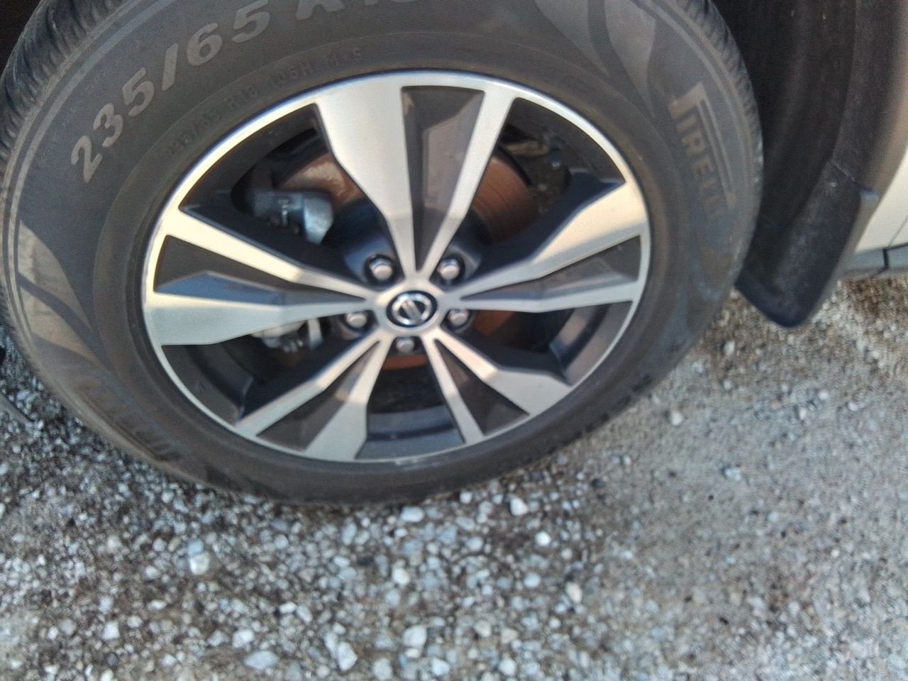 Vehicle/247250_06.jpg