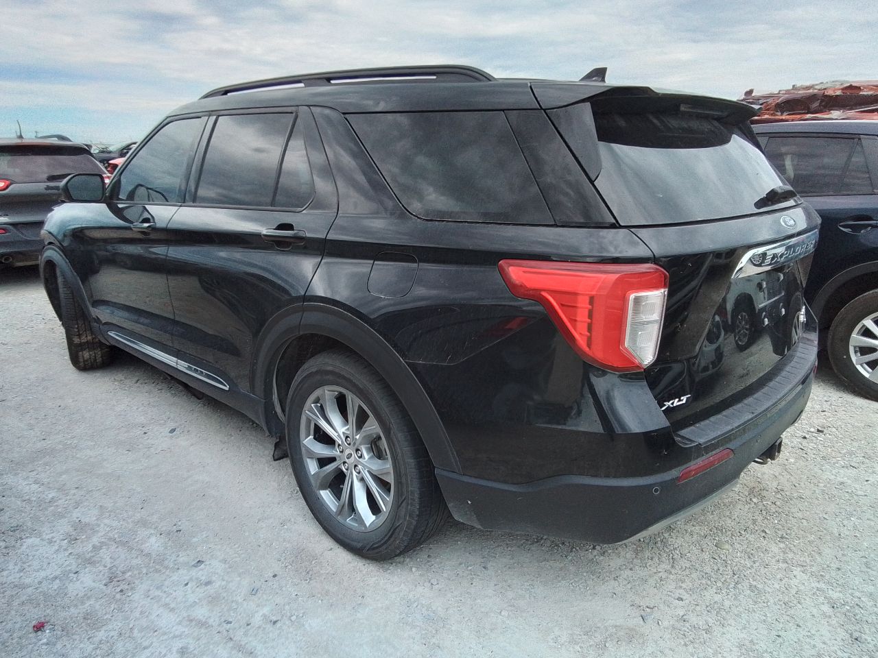 Vehicle/247269_02.jpg