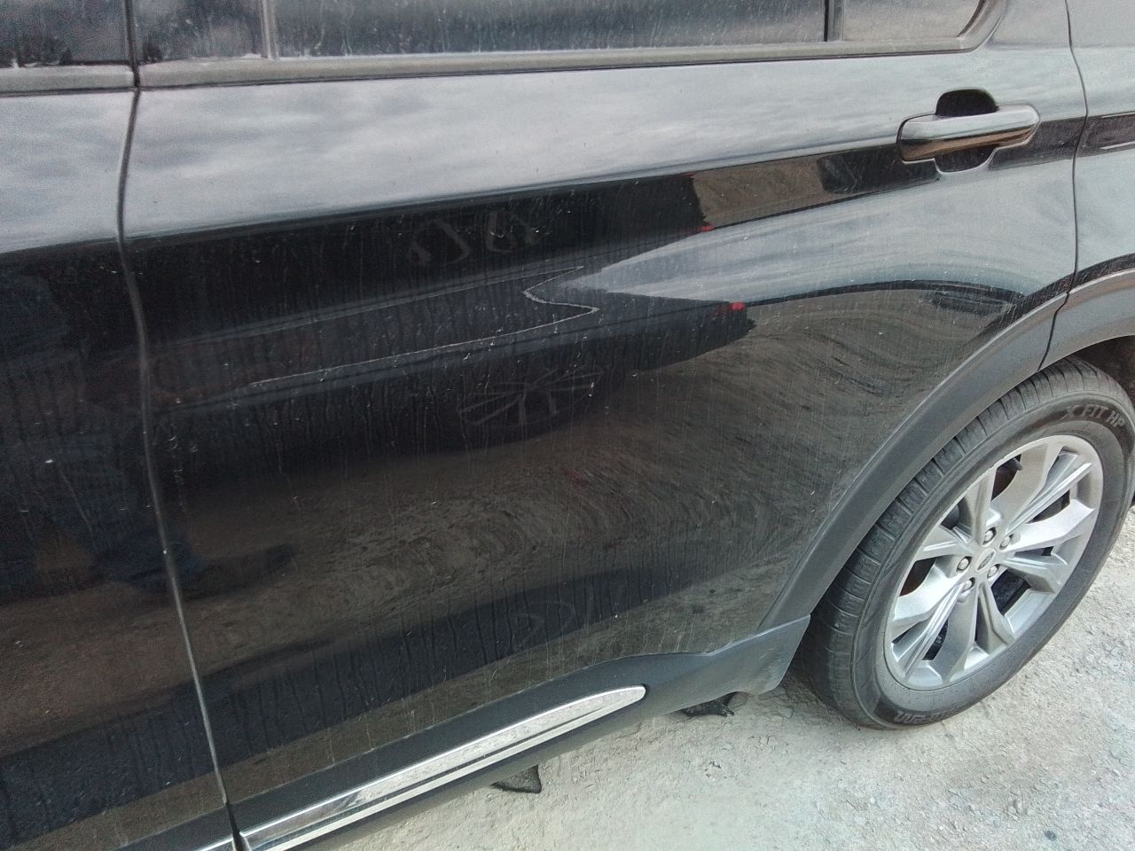Vehicle/247269_08.jpg
