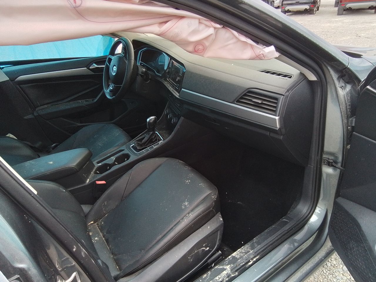 Vehicle/247298_10.jpg