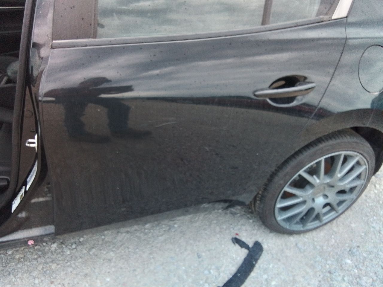 https://f005.backblazeb2.com/file/img-partshotlines-com/Inventory/EX441/Vehicle/247315_08.jpg