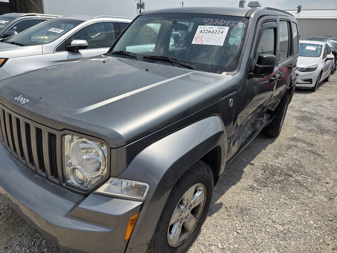 Vehicle/247353_02.jpg