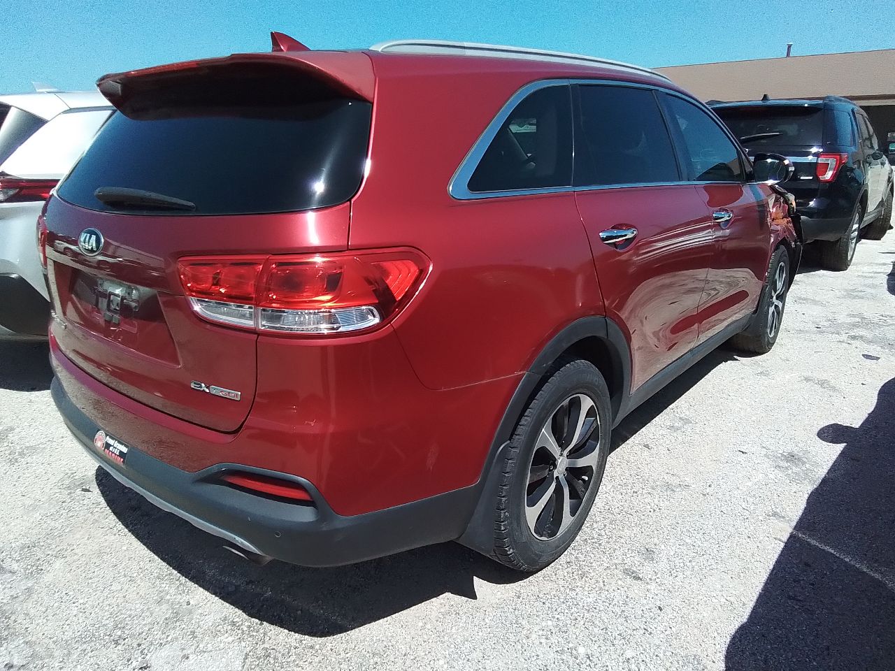 https://f005.backblazeb2.com/file/img-partshotlines-com/Inventory/EX441/Vehicle/247381_03.jpg